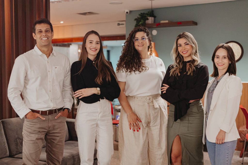 Equipe Assis Siqueira Advogados Licitacoes Internacionais